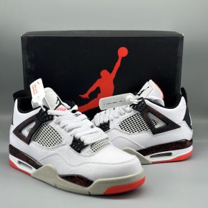 Air Jordan 4 Retro Hot Lava