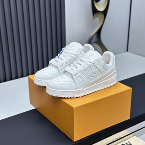 Louis Vuitton Trainer White
