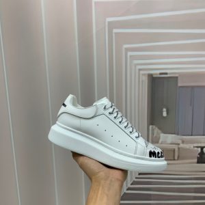 Alexander McQueen Oversized White