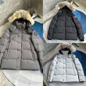 Canada Goose Wyndham Black Logo
